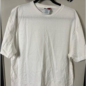 Plain white Tommy hilfigher shirt